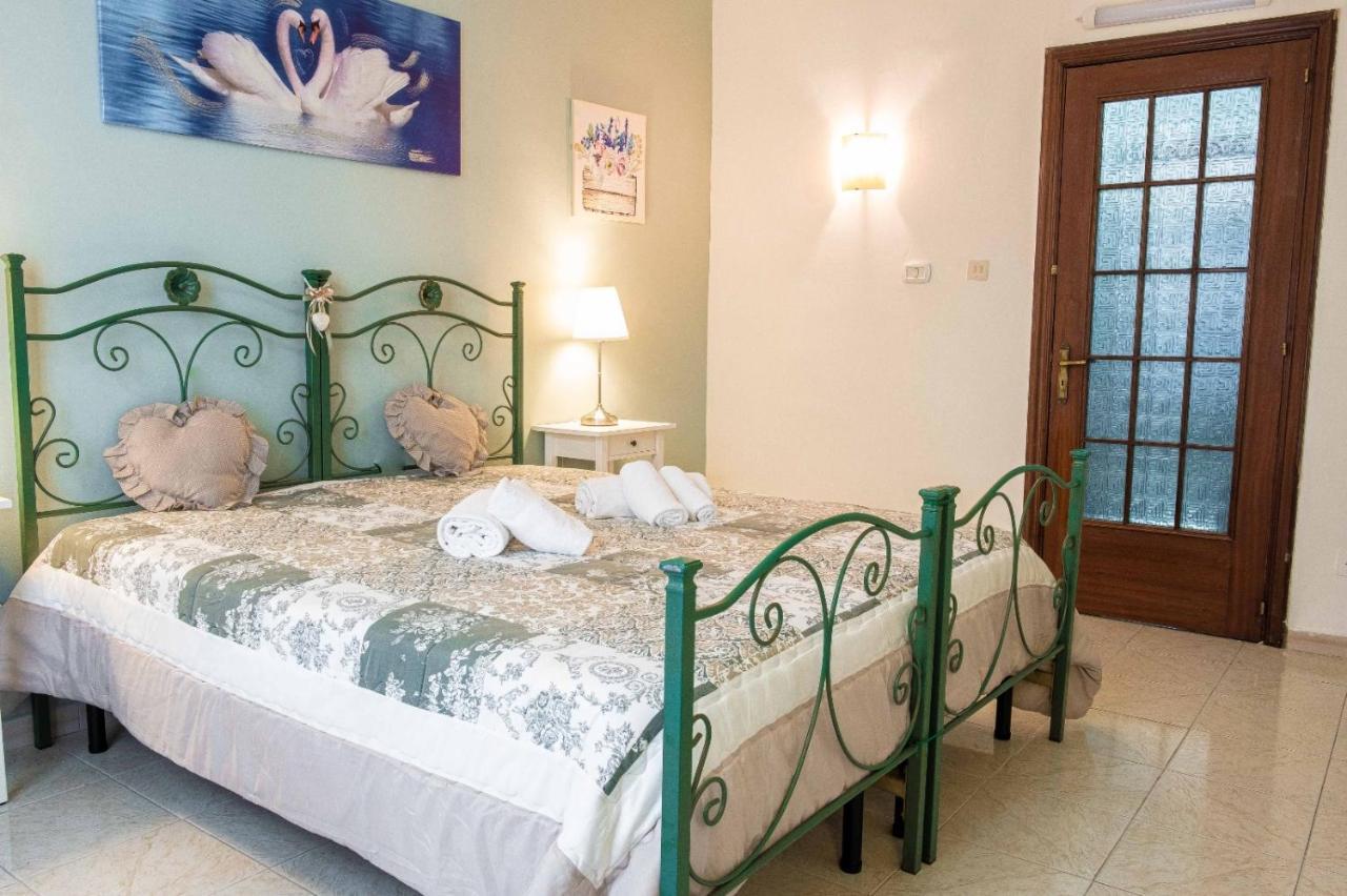 Little House Camilla Apartment Napoli Ngoại thất bức ảnh
